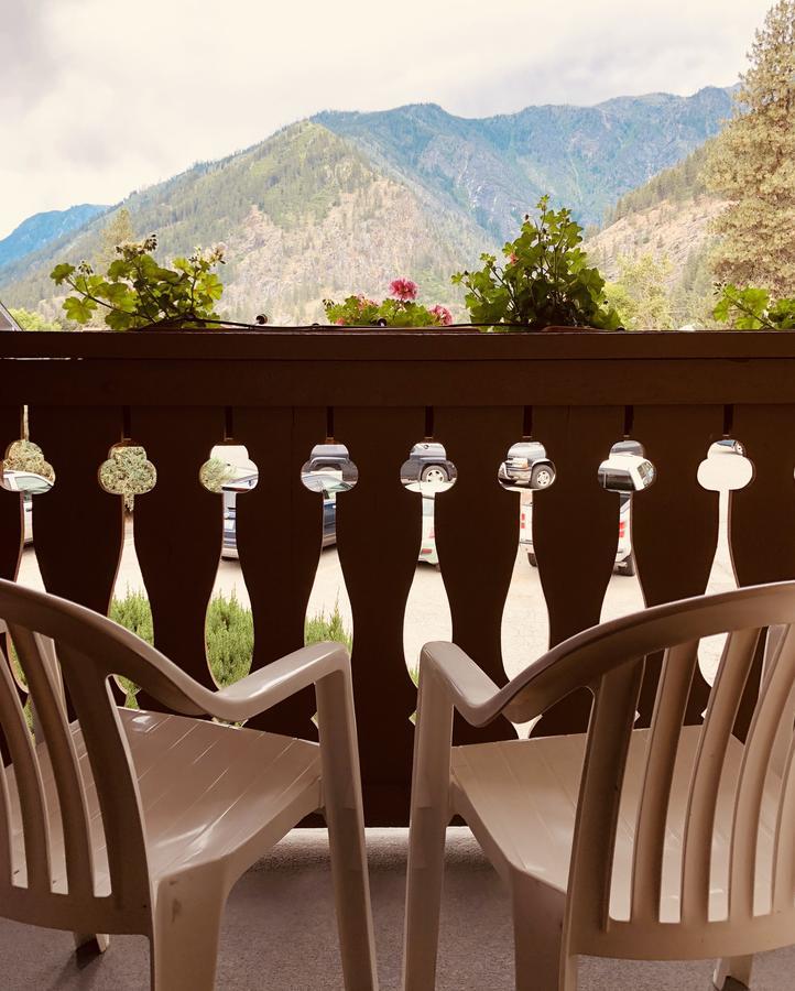 Enzian Inn 레번워스 외부 사진